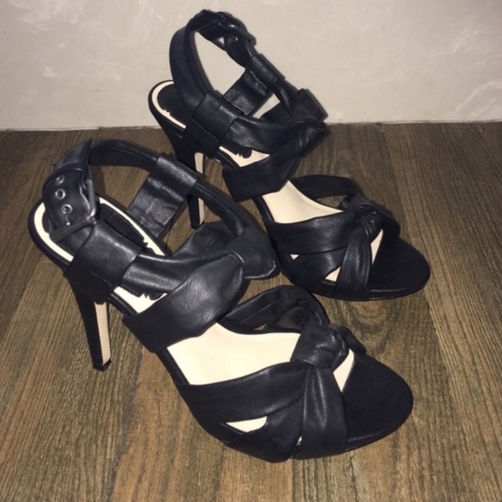 Excellent Condition Authentic Max Studio Designer… - image 4